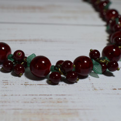 Berry necklace