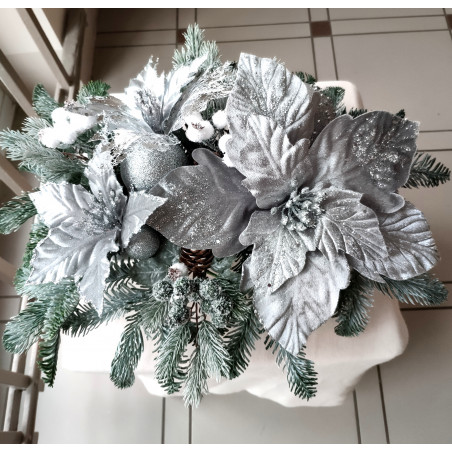 Christmas composition Silver Poinsettia